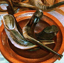 ���� ���� ����� ������- ��� ������ ���� ����� ����"�